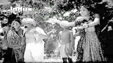 Pathar Se Tum Dudh Bahao Lyrics - Raj Kapoor | Begum Para | Dalip Kumar | Mukesh Chand Mathur (Mukesh) | Zohrabai Ambalewali
