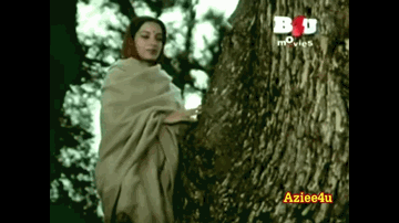 Phir Se Aaiyo Badaraa Lyrics - Waheeda Rehman | Sharmila Tagore | Sanjeev Kumar | Asha Bhosle