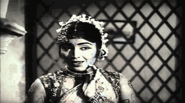 Phul Bagiya Mein Bhanware Aaye Lyrics - Meena Kumari | Jayant | Rajendra Kumar | Mubarak Begum