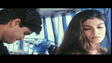 Phulo Se Rang Dariya Se Mauj Le Le Lyrics - Raveena Tandon | Sunil Shetty | Kumar Sanu | Preeti Uttam