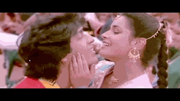 Pyar Se Hai Duniya Haseen Lyrics - Gulshan Grover | Dharmendra | Shakti Kapoor | Shabbir Kumar | Shailendra Singh