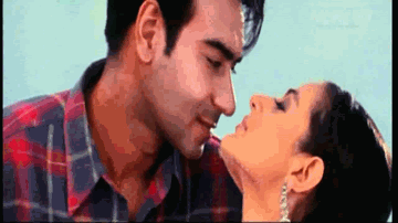 Pyar To Hota Hai Pyar Lyrics - Ajay Devgan | Amisha Patel | Alka Yagnik | Udit Narayan