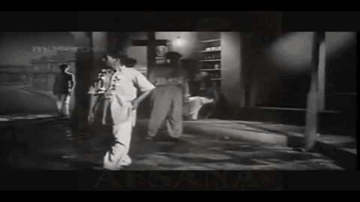 Qismat Bigadi Duniyaa Badali Phir Kaun Kisi Kaa Lyrics - Pran | Ashok Kumar | Jeevan | Mukesh