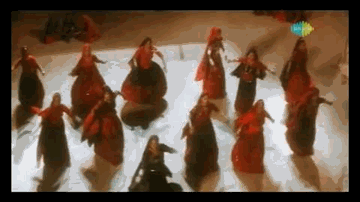 Raja Kee Kahanee Puranee Ho Gayee Lyrics - Shabana Azmi | Usha Uthup | Rekha