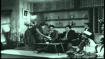 Saagar Ko Chum Chum Ke Lyrics - Pran | Shashi Kapoor | Mehmood | Asha Bhosle