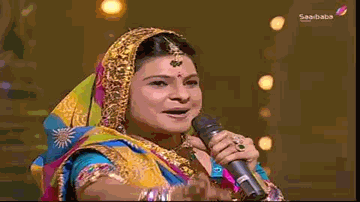 Saiyaan Mile Larkaiyaan Lyrics - malini awasthi