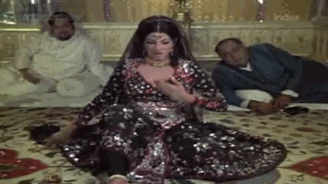 Sakiya Kareeb Aa Lyrics - Shyam | Kamal Kapoor | Zaheeda | Lata Mangeshkar