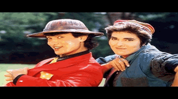 Sala Main To Sahab Ban Gaya Lyrics - Aamir Khan | Navneet Nishan | Johnny Lever | Pankaj Mitra | Kishore Kumar