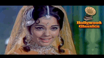 Sanam Tu Bewafa Ke Naam Se Lyrics - Mumtaz | Sanjeev Kumar | Jagdeep | Lata Mangeshkar