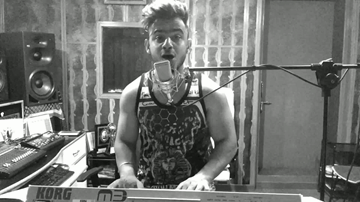 Sanu Ik Pal Chain Na Aawe (Title) Lyrics - Millind Gaba | Millind Gaba (MG)