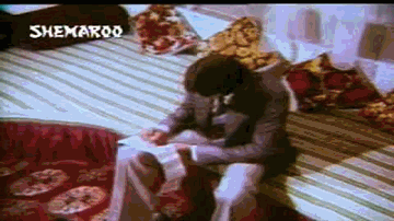 Sawan Ke Jhoole Pade Lyrics - Amitabh Bachchan | Vinod Mehra | Raakhi | Lata Mangeshkar