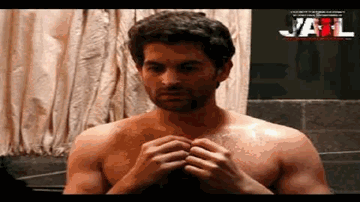 Sayian ve Lyrics - Manoj Bajpai | Arya Babbar | Neil Nitin Mukesh | Toshi Sabri
