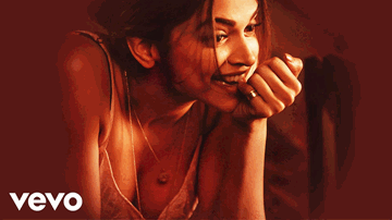 Shake Your Bootiya Lyrics - Deepika Padukone | Arjun Kapoor | Naseeruddin Shah | Divya Kumar