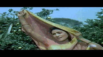 Shehnai Baje Na Baje Lyrics - Manoj Kumar | Nanda | Jaya Bhaduri | Lata Mangeshkar