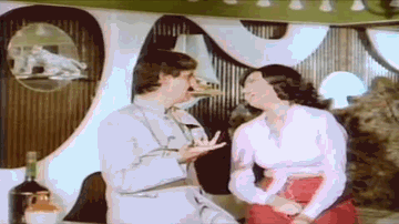 Shishe Ki Botal Lyrics - Pran | Jeevan | Sanjeev Kumar | Lata Mangeshkar