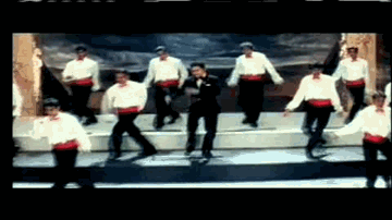 Socho Kya Karogi Lyrics - Saif Ali Khan | Aftab Shivdasani | Twinkle Khanna | Asha Bhosle | K. K.