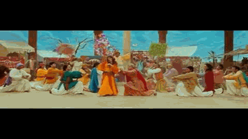 Soniye Mil Ja Mele Mein Lyrics - Madhuri Dixit | Kunal Kapoor | Konkona Sen Sharma | Sukhwinder Singh