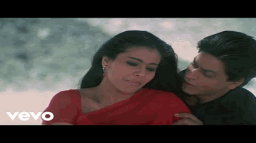 Sooraj Hua Maddham Lyrics - Kareena Kapoor | Shahrukh Khan | Amitabh Bachchan | Alka Yagnik | Sonu Nigam