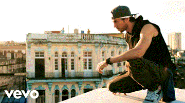 Subeme La Radio Lyrics - Descemer Bueno | Enrique Iglesias | English Song