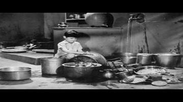 Sun Le Bapu Yeh Paigam Lyrics - Abhi Bhattacharya | Jagdeep | Leela Mishra | Suman Kalyanpur