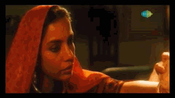 Suno Re Suno Re Bhayina Ke Lyrics - Milind Gunaji | Shabana Azmi | Nirmal Pandey | Sanjeev Abhyankar