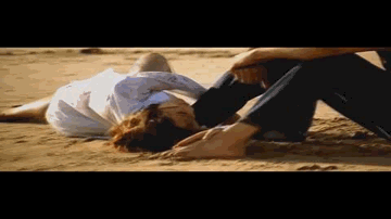 Suraj Ki Kirno Lyrics - Nisha Kothari | Ishrat Ali | Mohan Agashe | Shweta Pandit | Sonu Nigam