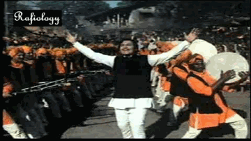 Suraj Se Aankhe Mila Lyrics - Rekha | Sanjeev Kumar | Aruna Irani | Asha Bhosle | Kishore Kumar