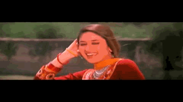 taal pe jab ye zindagaanii chalii Lyrics - Kareena Kapoor | Abhishek Bachchan | Jackie Shroff | Alka Yagnik | Sonu Nigam