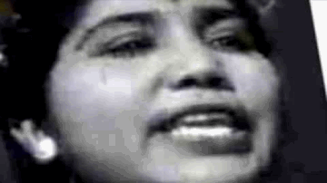 Taqdeer Ne To Mujhko Lyrics - Jayant | Suraiya | Cuckoo | Hamida Banu | Ram Kamlani