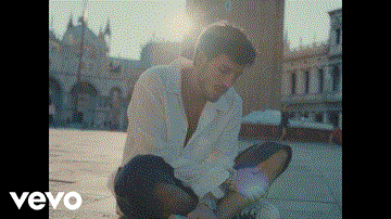 Tarde Lyrics - Sebastián Yatra