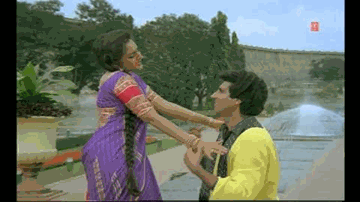 Tera Mera Saath Lyrics - Nirupa Roy | Dharmendra | Raj Babbar | Anuradha Paudwal | Mohammed Aziz