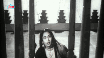 Tere Karam Ko Kahegi Duniya Lyrics - Pradeep Kumar | Mubarak | Nutan | Geeta Ghosh Roy Chowdhuri (Geeta Dutt)