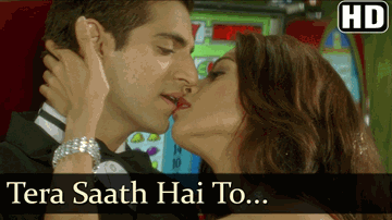 Tere Saath Hai To Cash Hi Cash Lyrics - Dharmendra | Satish Shah | Mallika Sherawat | Sonu Kakkar | Sonu Nigam