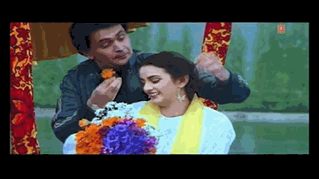 Teri Surat Dekh Kar Lyrics - Rishi Kapoor | Kiran Juneja | Farha Naaz | Shabbir Kumar
