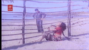 Teri To Budhhi Pe Lyrics - Nirupa Roy | Saira Banu | Ranjeet | Asha Bhosle
