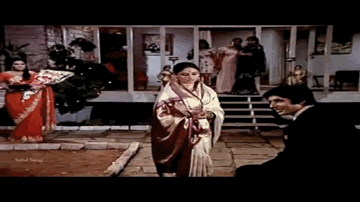 terii bindiyaa re aay haay, terii bindiyaa re Lyrics - Amitabh Bachchan | Asrani | Jaya Bhaduri | Lata Mangeshkar | Mohammad Rafi