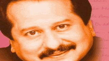 Thodi Thodi Piya Karo Lyrics - Pankaj Udhas
