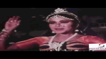 Tu Ne Pyaar Se Jo Bansari Bajaai Lyrics - Shashi Kapoor | Ramesh Deo | Jairaj | Usha Mangeshkar