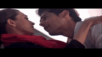 Tujhe Pake Khush Hai Hum Lyrics - Jackie Shroff | Sunil Shetty | Karisma Kapoor | Kavita Krishnamurthy | Mohammad Salamat