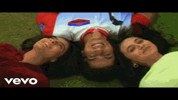 Tum Paas Aaye Yun Muskuraye Lyrics - Salman Khan | Shahrukh Khan | Anupam Kher | Kumar Sanu | Alka Yagnik