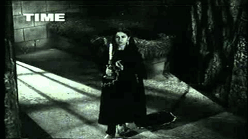 Tumahari Yaad Me Lyrics - Ashok Kumar | Meena Kumari | Pratima Devi | Lata Mangeshkar