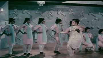 Tumhare Dil Ko Ulfat Ka Lyrics - Laxmi Shankar | Usha Timothy