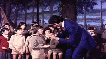 Tune Abhi Dekha Nahin Lyrics - Amitabh Bachchan | Jagdeep | Hema Malini | Kishore Kumar