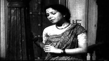 Tut Gaya Meri Mata Ka Sapna Lyrics - Rehman | Guru Dutt | Dev Anand | Zohrabai Ambalewali