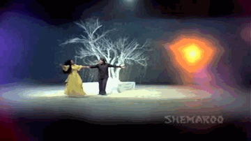 Ud Chala Panchi Lyrics - Randhir Kapoor | Mumtaz | Pran | Lata Mangeshkar