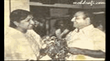 Ulfat Ki Zindagi Ke Lyrics - Nutan | Nasir Khan | Cuckoo | Lata Mangeshkar | Mohammed Rafi