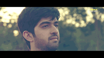 Uljha (Title) Lyrics - Hriday Gattani