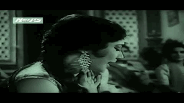 un se nazaren milii aur hijaab aa gayaa Lyrics - Rehman | Meena Kumari | Sunil Dutt | Lata Mangeshkar | Minoo Purshottam