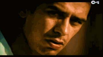 Upar Khuda Aasmaan Niche Lyrics - Ajay Devgan | Saif Ali Khan | Manisha Koirala | Lata Mangeshkar
