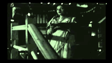 Uth Meri Pyari Beti Lyrics - Mazhar Khan | Gajanan Jagirdar | Anees Khatoon | Master Krishnarao